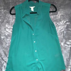 H&M sleeveless blouse